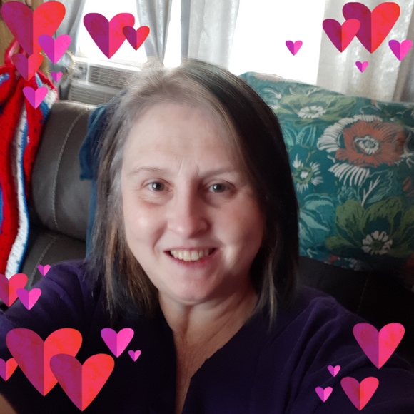 Meet your Posher, Anita - Picture 1 of 1